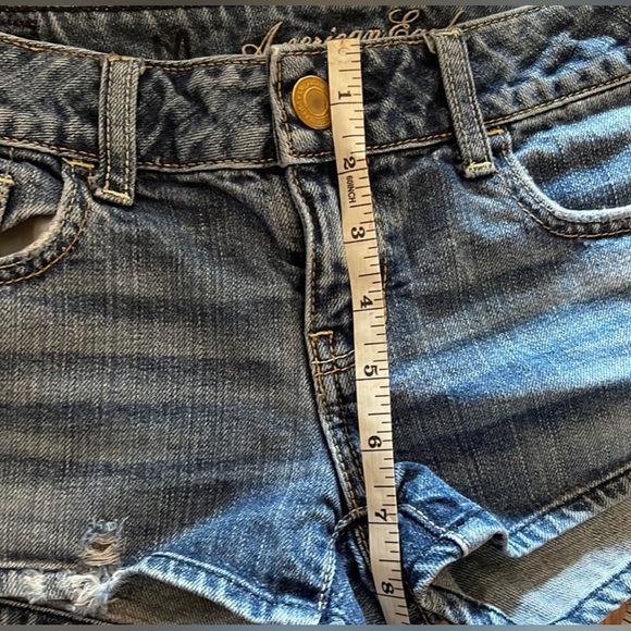 2 pair jeans shorts for 1 price!!!! American eagle & PINK - Picture 14 of 15